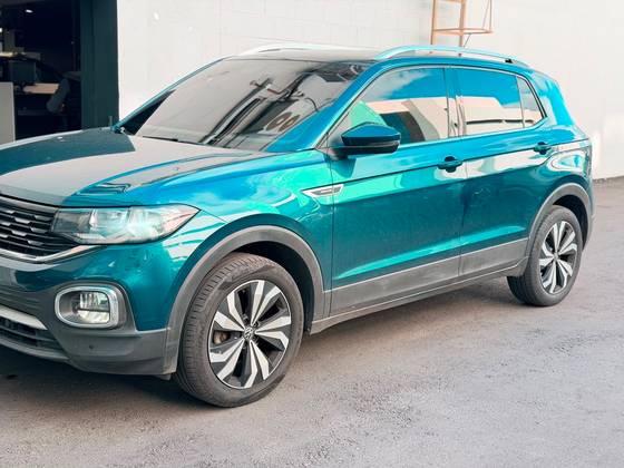 VOLKSWAGEN T-CROSS 1.4 250 TSI TOTAL FLEX HIGHLINE AUTOMÁTICO VOLKSWAGEN T-CROSS 1.4 250 TSI TOTAL FLEX HIGHLINE AUTOMÁTICO